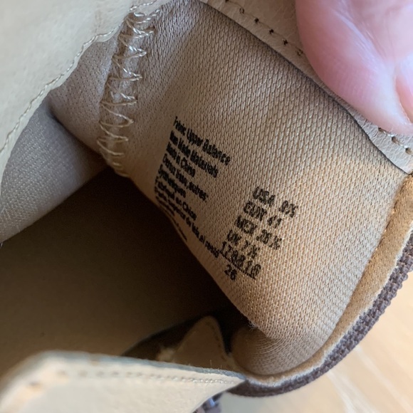 American Eagle suede feel booties in blush tan Size 9.5 NWOB teeny spot 2” heel - Picture 10 of 10